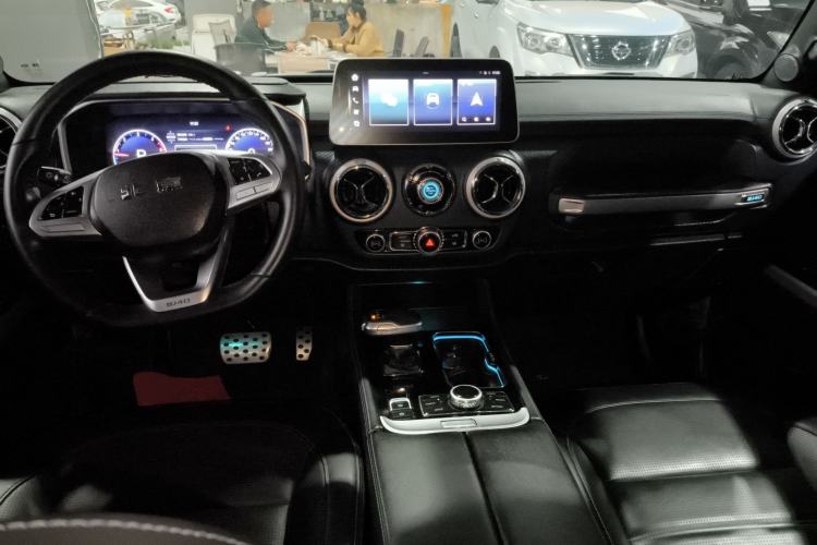 Used BAIC Off-Road BJ40 2024 2.0D Blade Hero Glory Edition Center Console