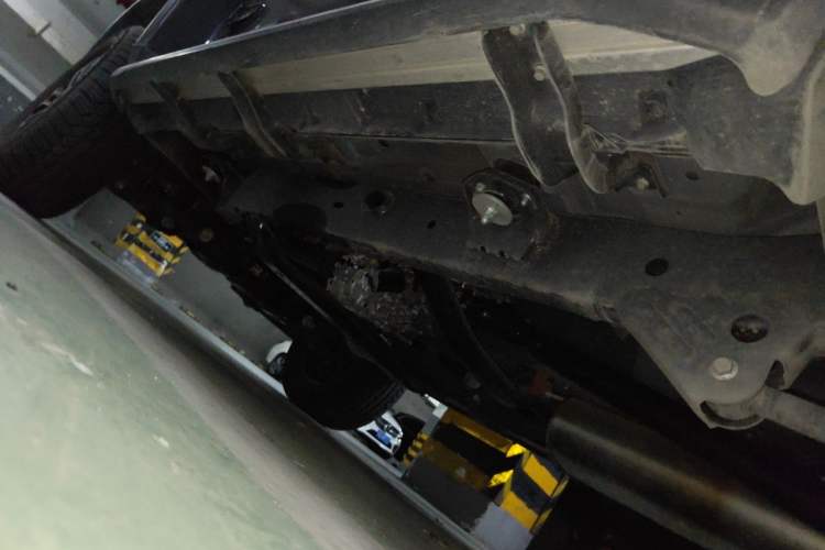 Used BAIC Off-Road BJ40 2024 2.0T Urban Hunter Honor Edition Chassis Rear Left