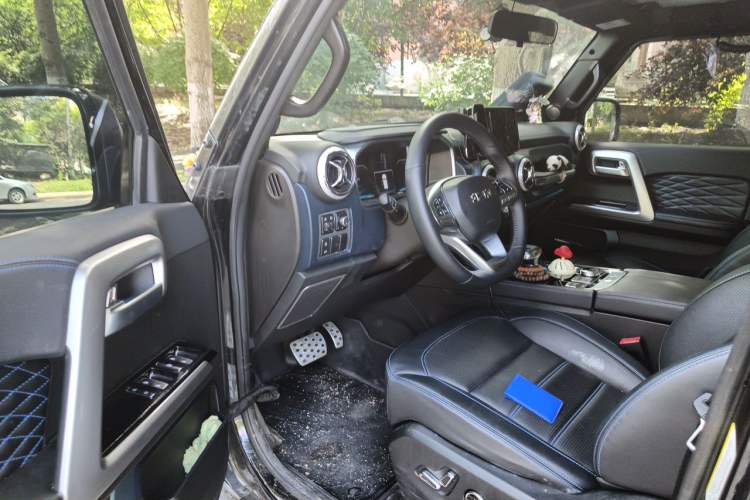 Used BAIC Off-Road BJ40 2024 2.0T Urban Hunter Honor Edition Driver Seat