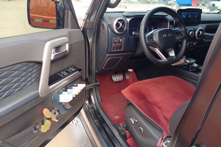 Used BAIC Off-Road BJ40 2024 2.0D Blade Hero Glory Edition Driver Seat