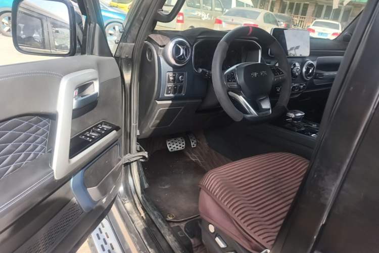 Used BAIC Off-Road BJ40 2024 2.0D Blade Hero Glory Edition Driver Seat