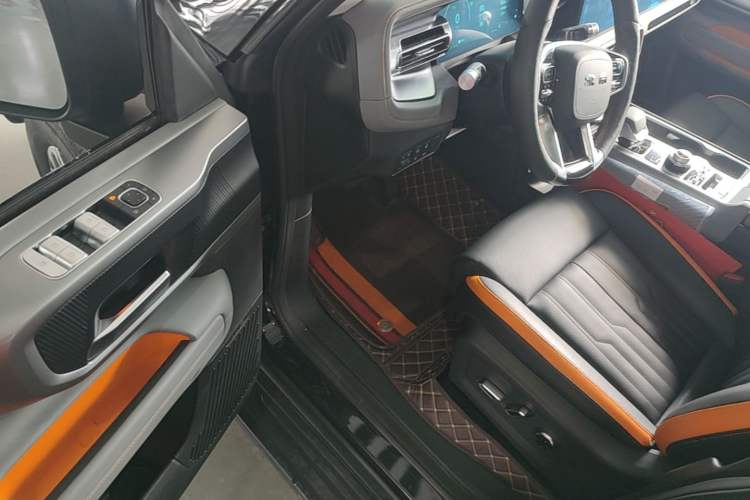 Used BAIC Off-Road BJ40 2024 2.0T All-New Urban Hunter Edition Chivalrous Style Driver Seat