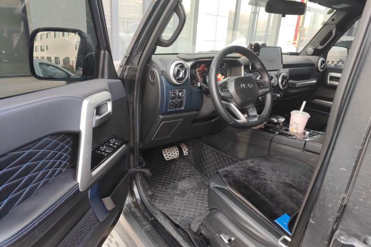 Used BAIC Off-Road BJ40 2024 2.0D Blade Hero Glory Edition Driver Seat
