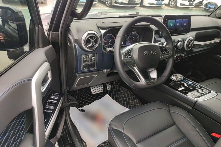 Used BAIC Off-Road BJ40 2024 2.0D Blade Hero Glory Edition Driver Seat