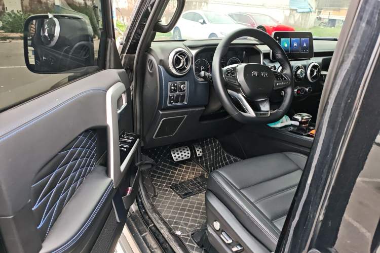 Used BAIC Off-Road BJ40 2024 2.0T Urban Hunter Honor Edition Driver Seat