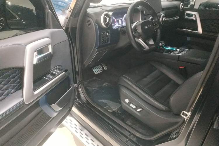 Used BAIC Off-Road BJ40 2024 2.0D Blade Hero Glory Edition Driver Seat