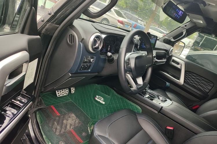 Used BAIC Off-Road BJ40 2024 2.0D Blade Hero Glory Edition Driver Seat