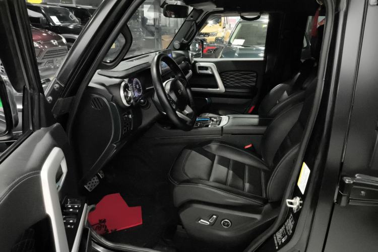 Used BAIC Off-Road BJ40 2024 2.0D Blade Hero Glory Edition Driver Seat