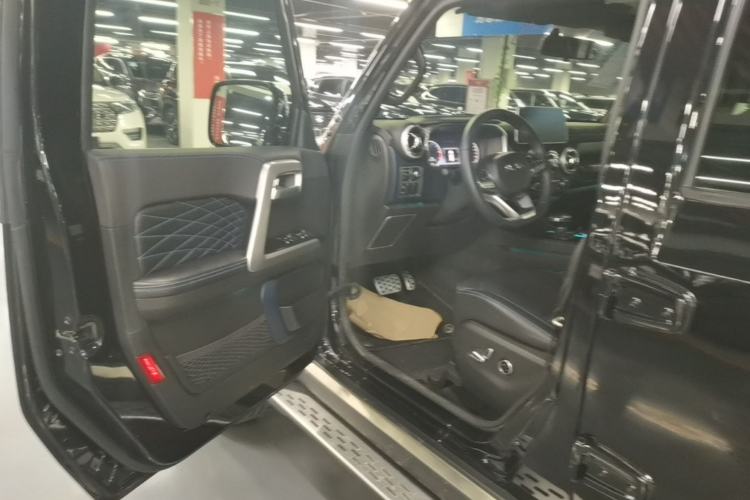 Used BAIC Off-Road BJ40 2024 2.0T Urban Hunter Honor Edition Driver Seat
