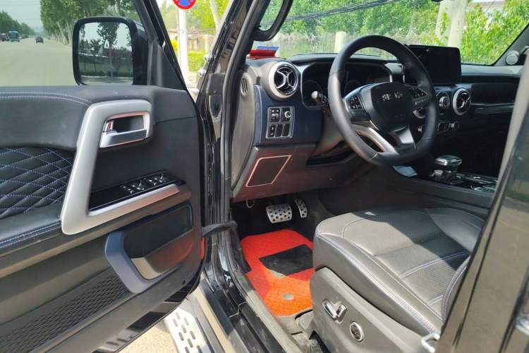 Used BAIC Off-Road BJ40 2024 2.0T Urban Hunter Honor Edition Driver Seat