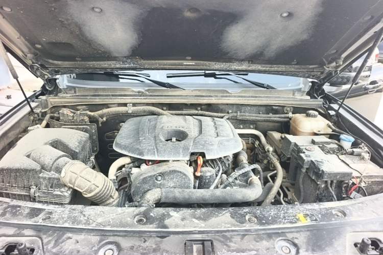 Used BAIC Off-Road BJ40 2024 2.0T All-New Urban Hunter Edition Pioneer Type Engine Bay