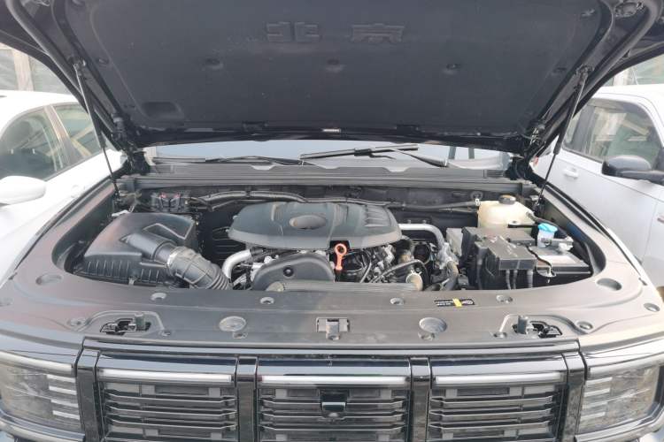 Used BAIC Off-Road BJ40 2024 2.0T All-New Urban Hunter Edition Ultimate Version Engine Bay