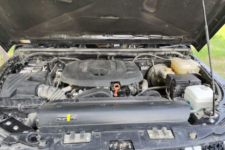 Used BAIC Off-Road BJ40 2024 2.0T Urban Hunter Honor Edition Engine Bay