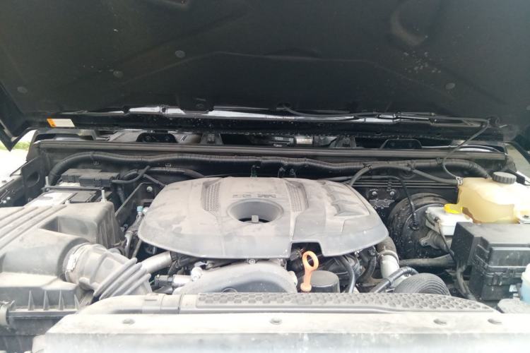 Used BAIC Off-Road BJ40 2024 2.0T Urban Hunter Honor Edition Engine Bay