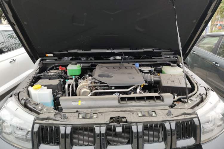 Used BAIC Off-Road BJ40 2024 2.0D Blade Hero Glory Edition Engine Bay