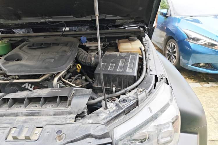 Used BAIC Off-Road BJ40 2024 2.0D Blade Hero Glory Edition Engine Bay Left