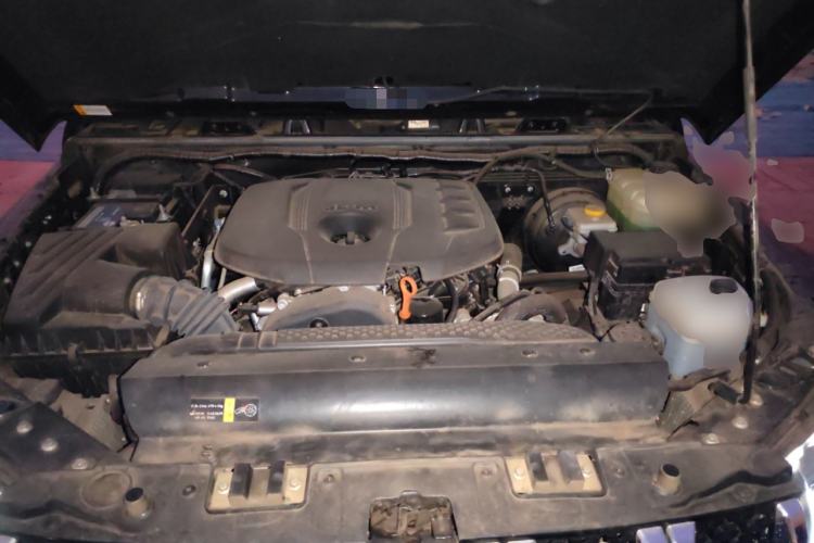 Used BAIC Off-Road BJ40 2024 2.0T Urban Hunter Honor Edition Engine Bay