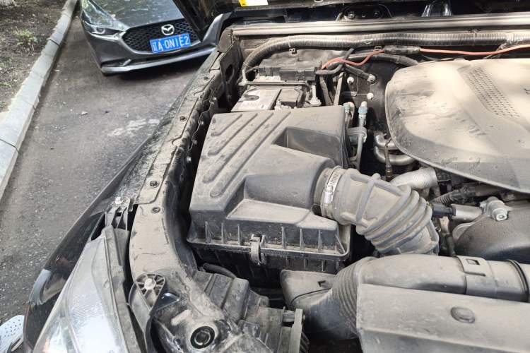 Used BAIC Off-Road BJ40 2024 2.0T Urban Hunter Honor Edition Engine Bay Right