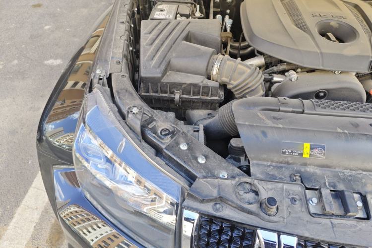 Used BAIC Off-Road BJ40 2024 2.0T Urban Hunter Honor Edition Engine Bay Right