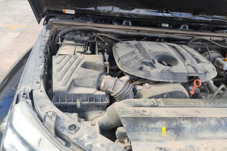 Used BAIC Off-Road BJ40 2024 2.0T Urban Hunter Honor Edition Engine Bay Right