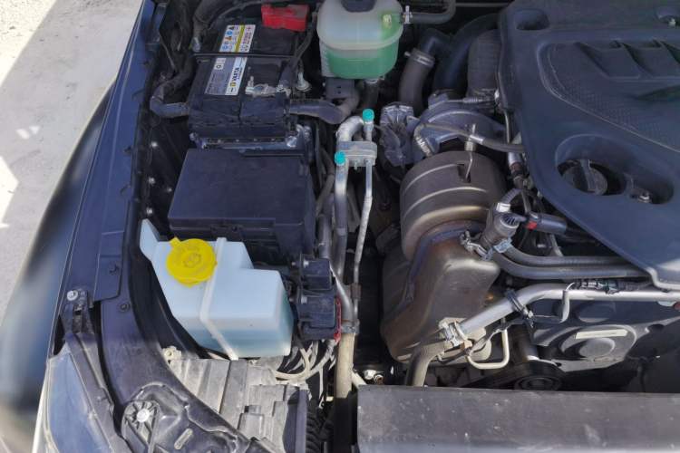 Used BAIC Off-Road BJ40 2024 2.0D Blade Hero Glory Edition Engine Bay Right