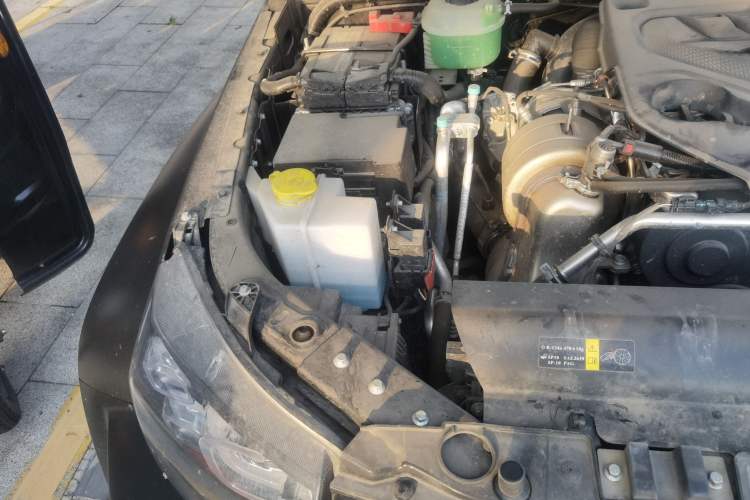 Used BAIC Off-Road BJ40 2024 2.0D Blade Hero Glory Edition Engine Bay Right