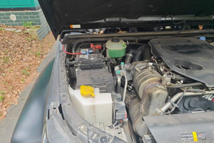 Used BAIC Off-Road BJ40 2024 2.0D Blade Hero Glory Edition Engine Bay Right