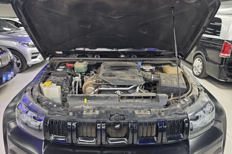 Used BAIC Off-Road BJ40 2024 2.0D Blade Hero Glory Edition Engine Bay