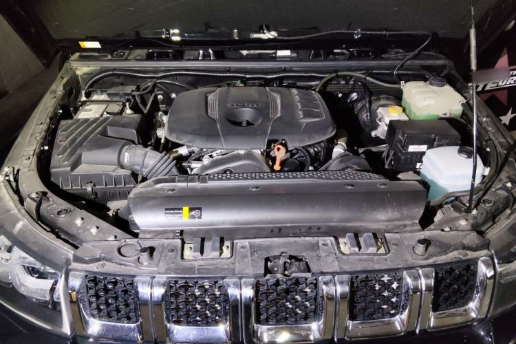 Used BAIC Off-Road BJ40 2024 2.0T Urban Hunter Honor Edition Engine Bay