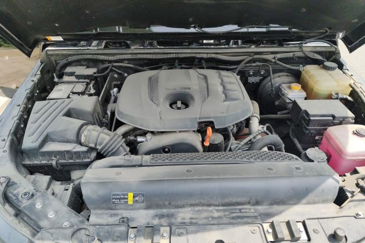 Used BAIC Off-Road BJ40 2024 2.0T Urban Hunter Honor Edition Engine Bay