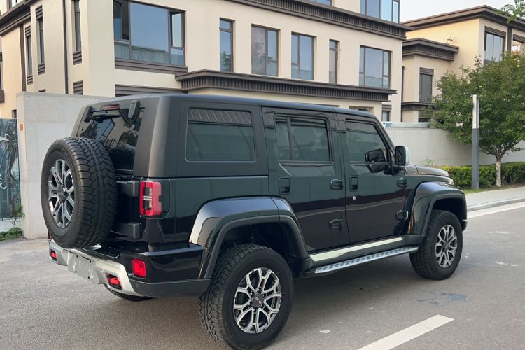 Used BAIC Off-Road BJ40 2024 2.0T Urban Hunter Honor Edition Exterior 1