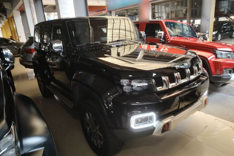 Used BAIC Off-Road BJ40 2024 2.0T Urban Hunter Honor Edition Exterior 2