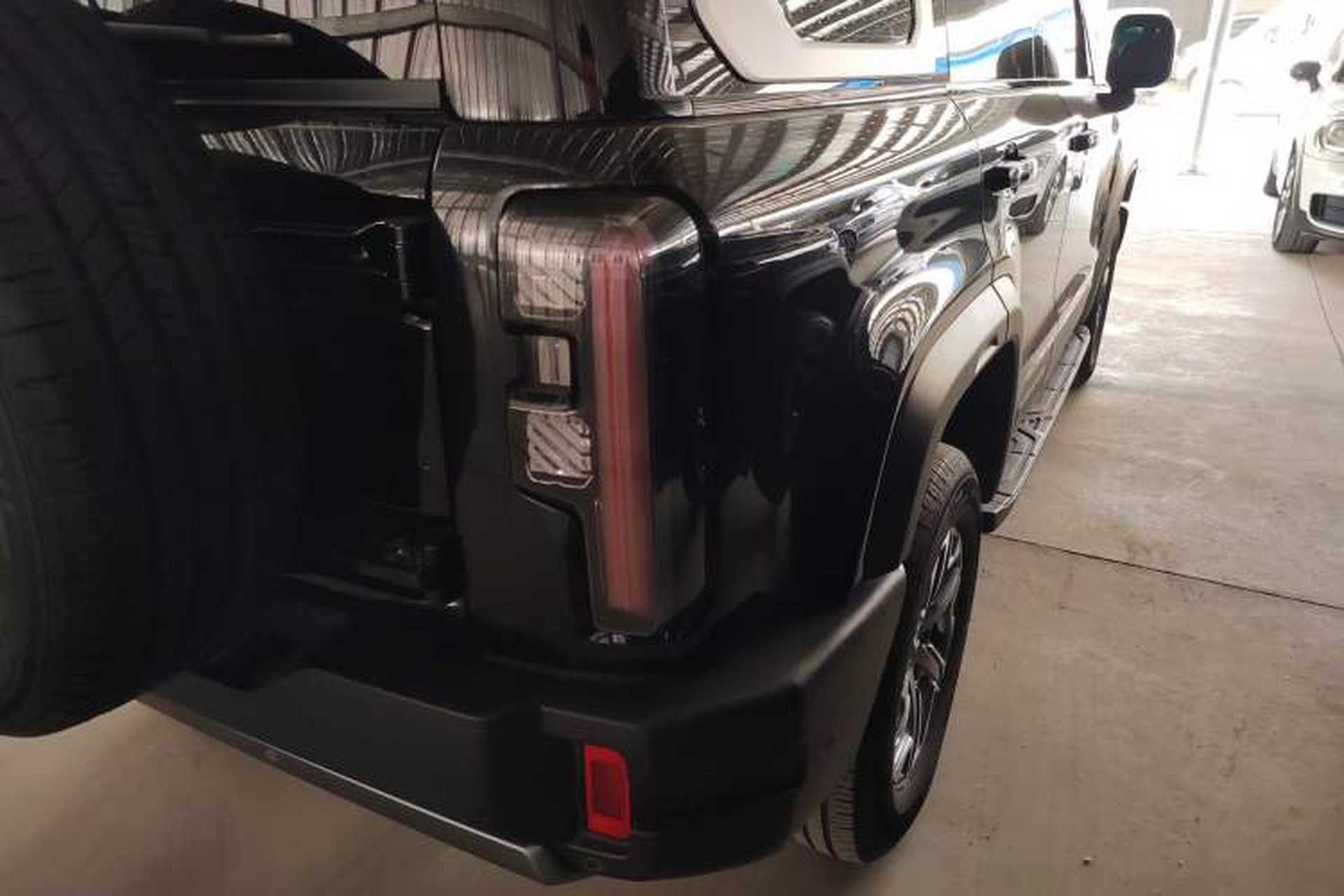 Used BAIC Off-Road BJ40 2024 2.0T All-New Urban Hunter Edition Chivalrous Style Exterior 3