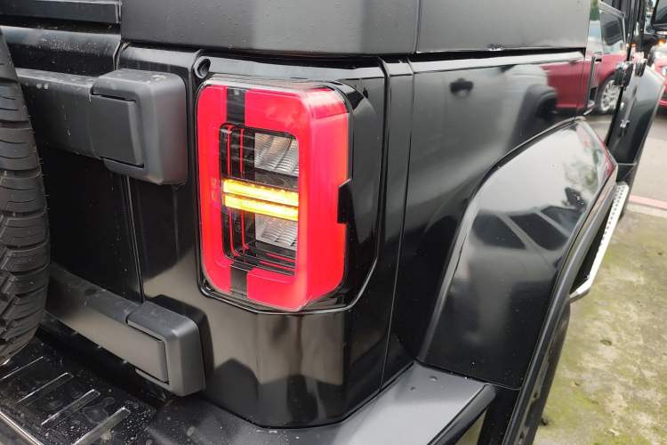 Used BAIC Off-Road BJ40 2024 2.0D Blade Hero Glory Edition Exterior 3