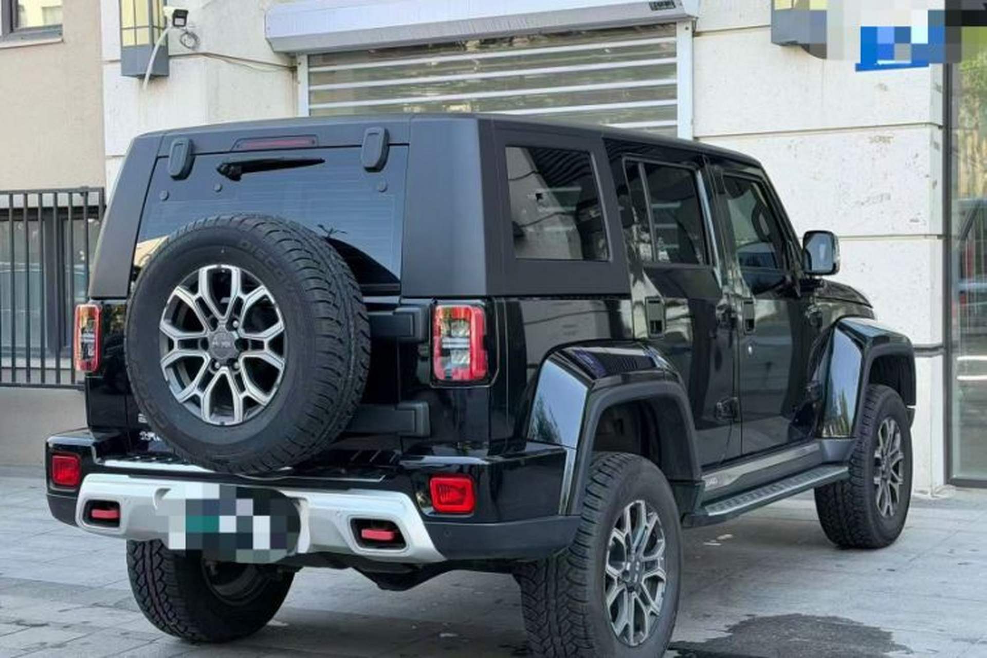 Used BAIC Off-Road BJ40 2024 2.0T Urban Hunter Honor Edition Exterior 4