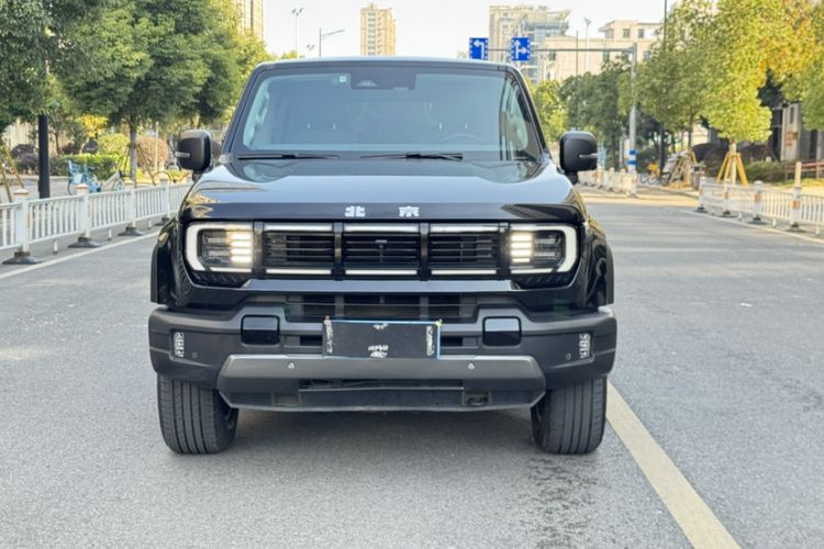 Used BAIC Off-Road BJ40 2024 2.0T All-New Urban Hunter Edition Chivalrous Style Exterior 4