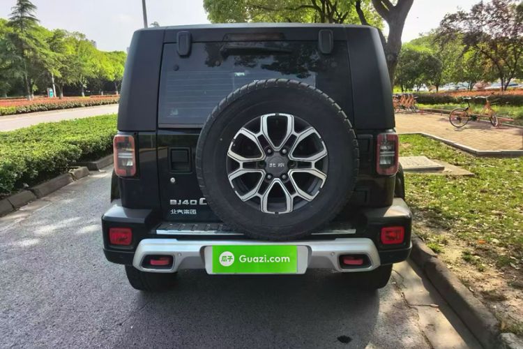 Used BAIC Off-Road BJ40 2024 2.0T Urban Hunter Honor Edition Exterior 4