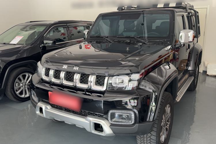Used BAIC Off-Road BJ40 2024 2.0T Urban Hunter Honor Edition Exterior 4