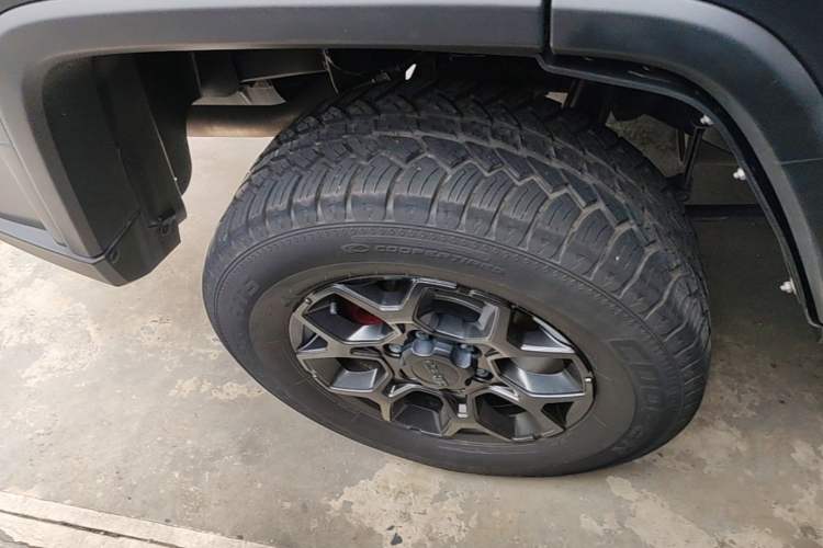 Used BAIC Off-Road BJ40 2024 2.0D Blade Hero Glory Edition Exterior 5