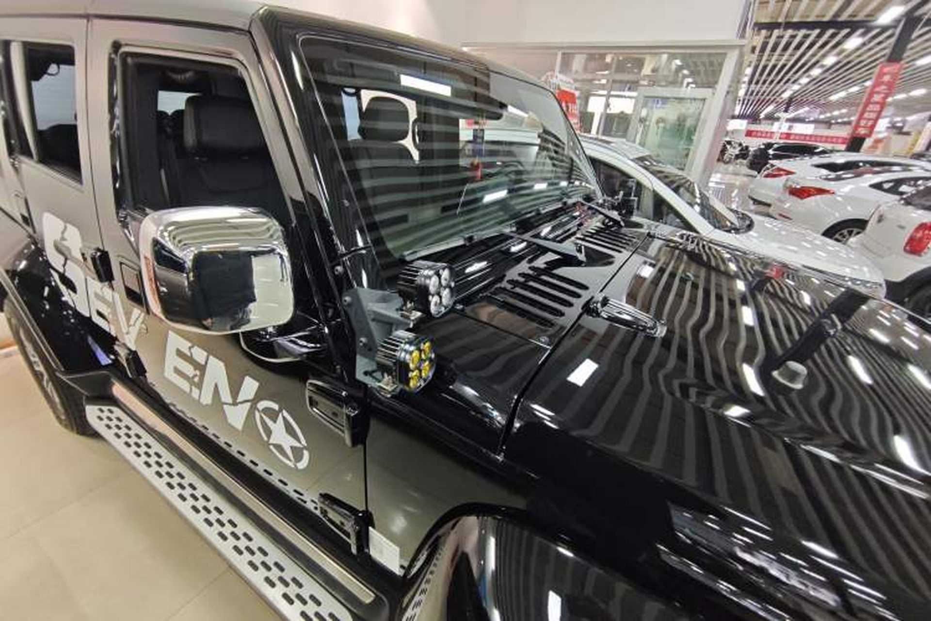 Used BAIC Off-Road BJ40 2024 2.0T Urban Hunter Honor Edition Exterior 5
