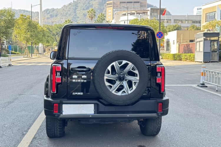 Used BAIC Off-Road BJ40 2024 2.0T All-New Urban Hunter Edition Chivalrous Style Exterior 6