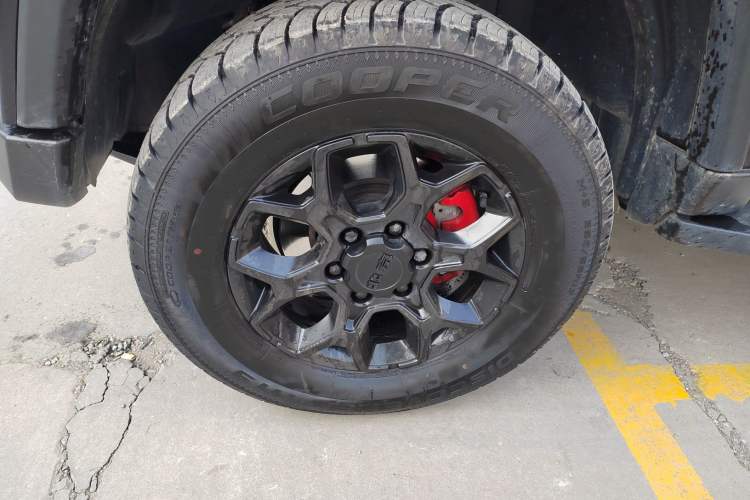 Used BAIC Off-Road BJ40 2024 2.0D Blade Hero Glory Edition Exterior 7
