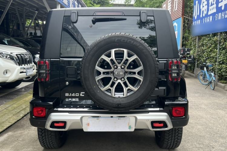 Used BAIC Off-Road BJ40 2024 2.0T Urban Hunter Honor Edition Exterior 7