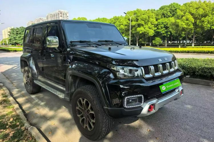 Used BAIC Off-Road BJ40 2024 2.0T Urban Hunter Honor Edition Exterior 8