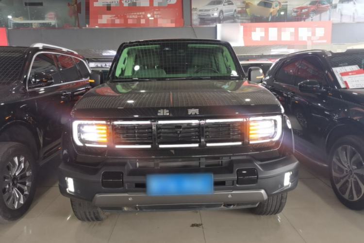 Used BAIC Off-Road BJ40 2024 2.0T All-New Urban Hunter Edition Chivalrous Style Front