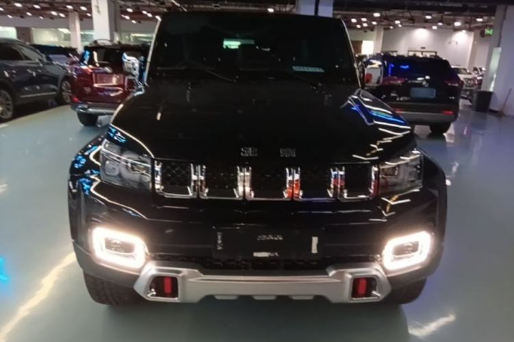 Used BAIC Off-Road BJ40 2024 2.0T Urban Hunter Honor Edition Front