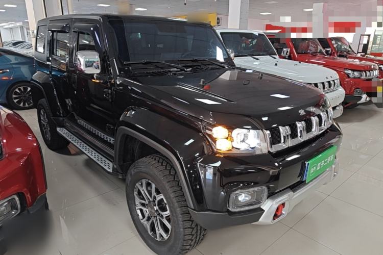 Used BAIC Off-Road BJ40 2024 2.0T Urban Hunter Honor Edition Front Right 45 Deg
