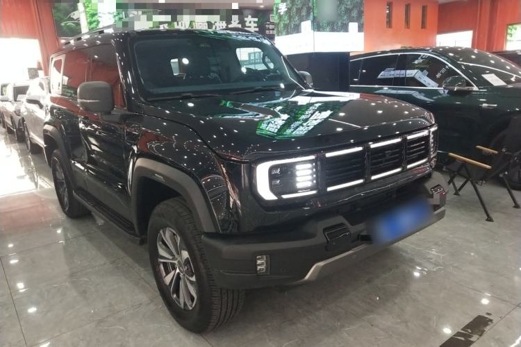 Used BAIC Off-Road BJ40 2024 2.0T All-New Urban Hunter Edition Ultimate Version Front Right 45 Deg