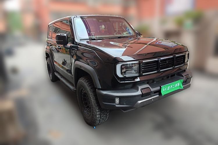 Used BAIC Off-Road BJ40 2024 2.0T All-New Urban Hunter Edition Chivalrous Style Front Right 45 Deg