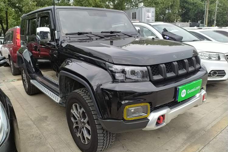 Used BAIC Off-Road BJ40 2024 2.0T Urban Hunter Honor Edition Front Right 45 Deg